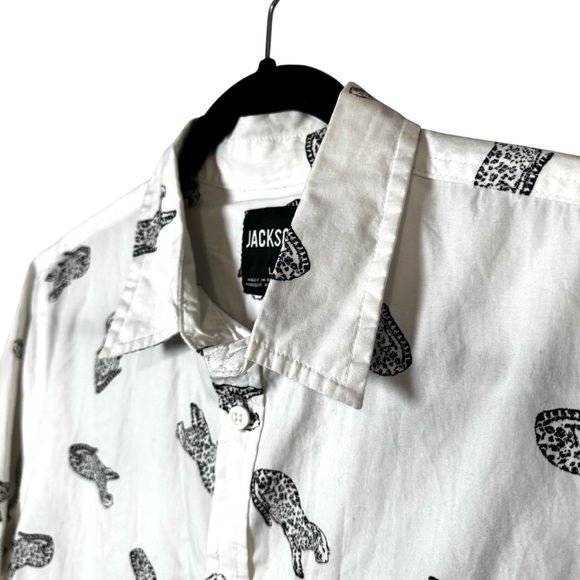 NWT JACKSON White And Black Cheetah Leopard Graphic Men's Poplin Button Up Sz L - Picture 3 of 15